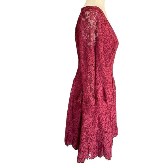 Modcloth Dress Womens Burgundy Lace Through The Bluebells Bell Sleeves S Boho - Picture 5 of 13